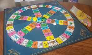 Trivial_Pursuit